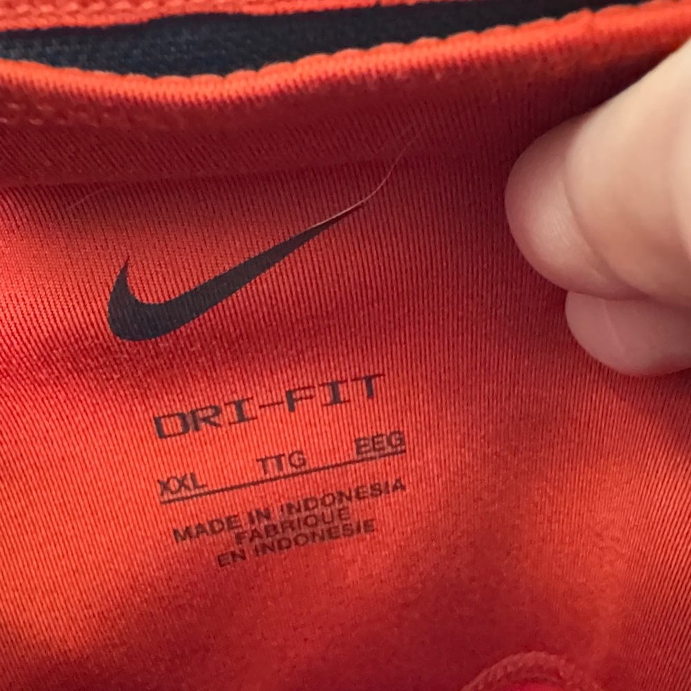 Nike DRI-FIT Women’s XXL Burnt Orange Athletic Leggings w/ Hidden Pocket - Picture 2 of 4